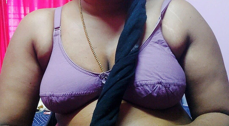 Desi Mohini: 德里哥莫希尼性爱之夜德西马斯蒂