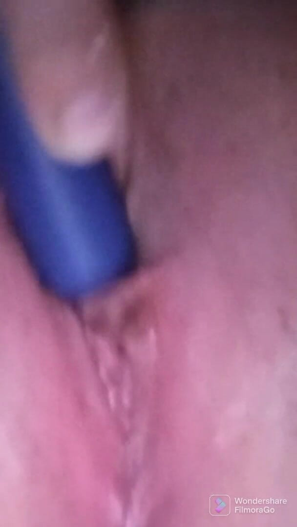 SexyC: Excitée et seule