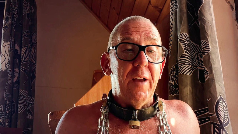 Mistress April: Доміна-коханка Епрів - життя біля її ніг - частина друга