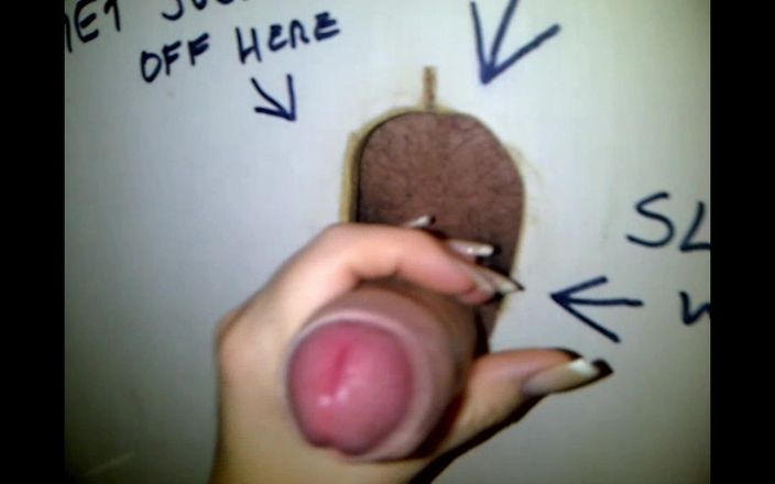 Dogging after dark: Glory hole suger