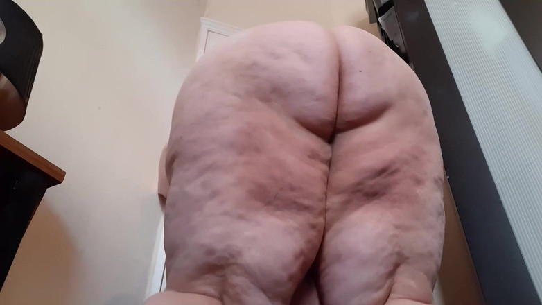 SSBBWLadyBrads: Твоя гола гігантська богиня