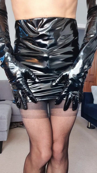 JessicaXD: JessicaXD - Tight PVC Skirt Gloves