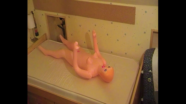 Mark Hannes: Sexdoll creampie neukpartij masturbatie op bed