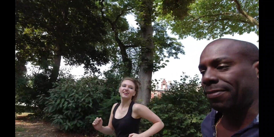 Joss for Cuckold wish: 내 밴에서 섹스를 구걸하는 조깅하는 십대