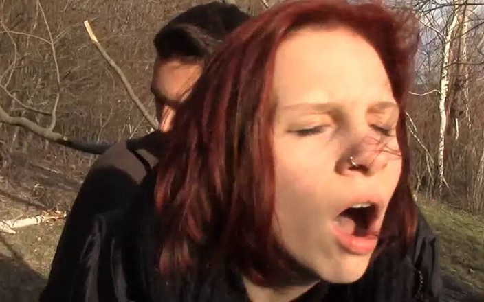 FoxyMedia: Street Quickie - Ambil Sepotong, Blowjob, Cumshot