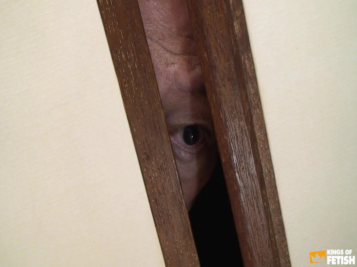 Pure Japanese adult video ( JAV): Japanisches schätzchen bekommt ihren busch erfreut und von einem typen...