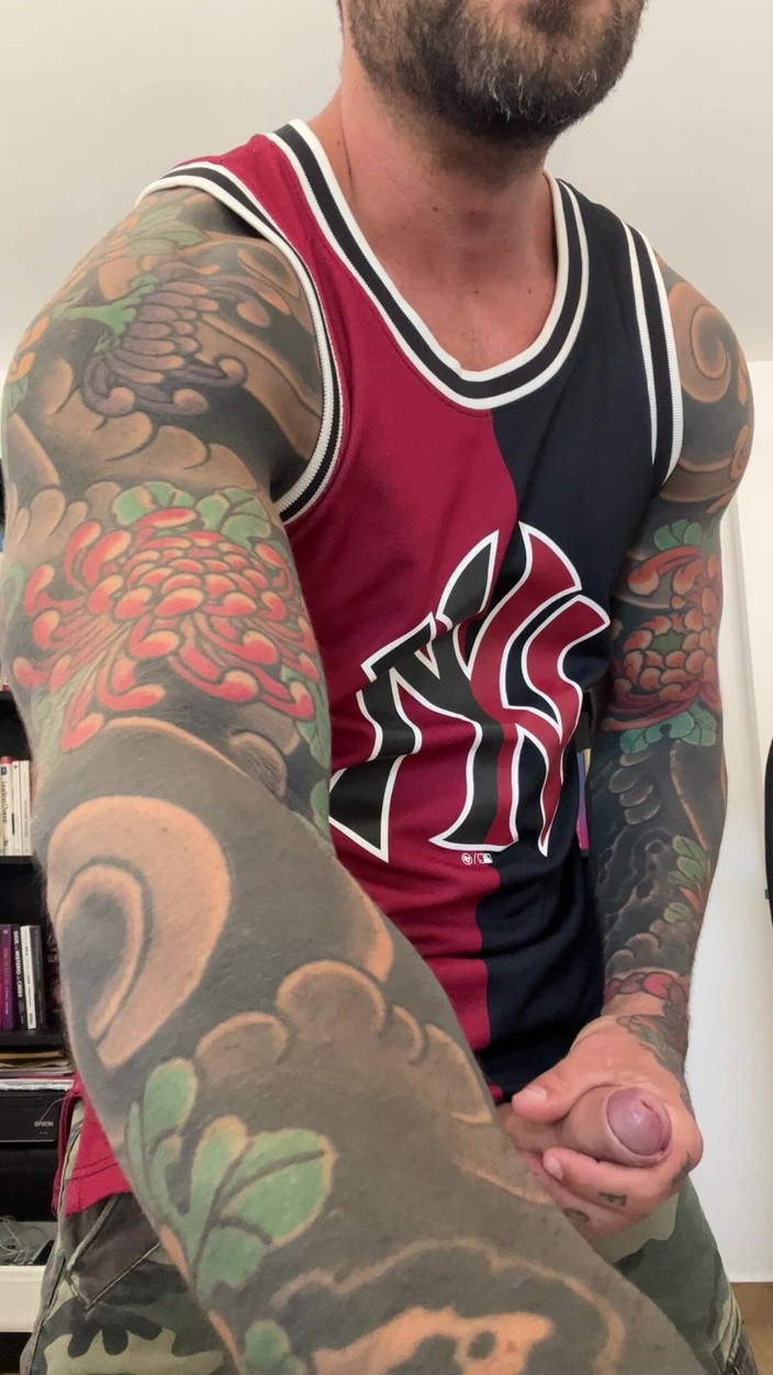 Juan Lucho Gay: Spanish Muscular Bull with Clothes on