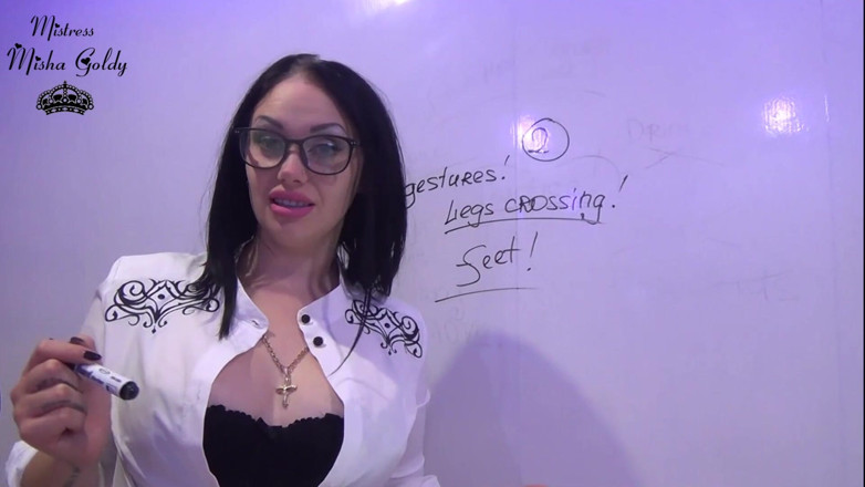 Goddess Misha Goldy: Tips for passing as a female in public! Lessons for...