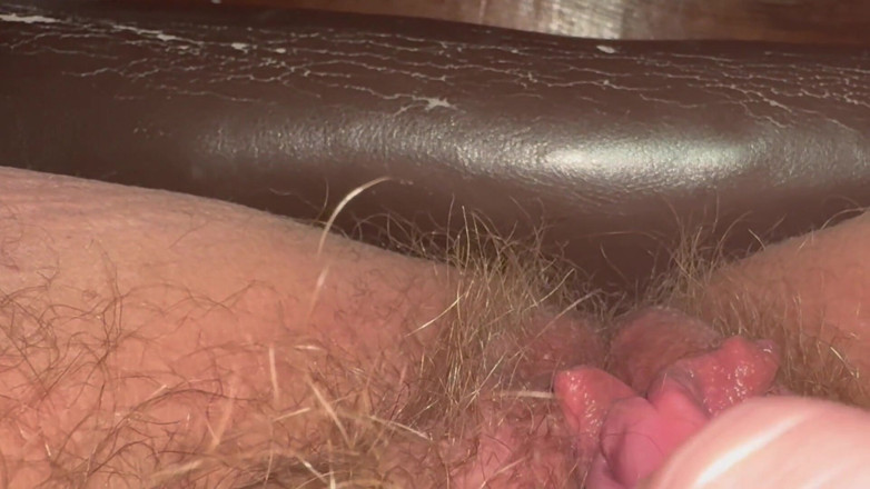 SoftBakedAfterDark: Téměř chycena v mé kanceláři