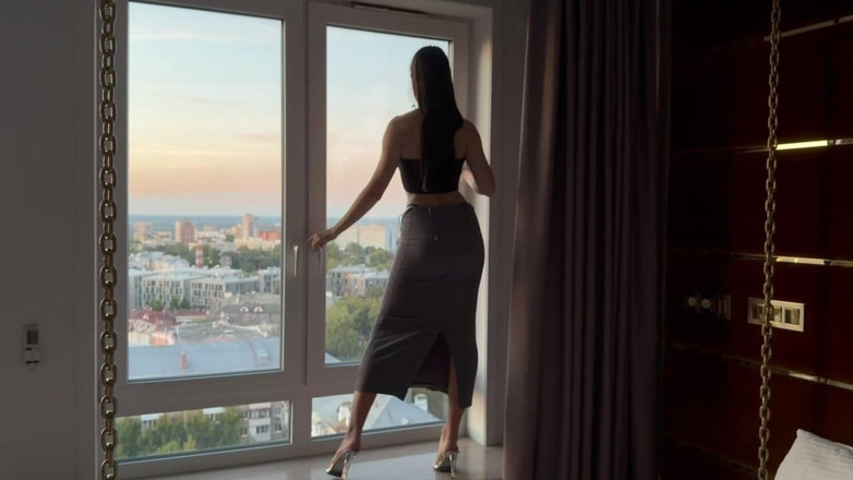 Skinny_lady69: Goddess Stretching in High Heels - Long Skirt - Legs - Flexibility Display