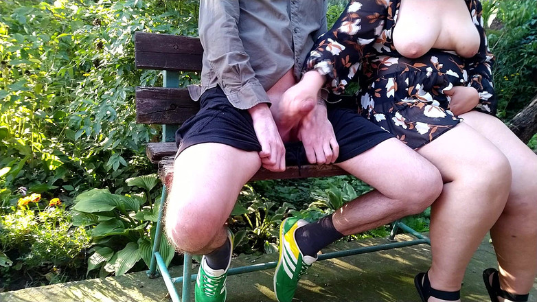 OurFetishLife: Mis grandes tetas naturales te dan fetiche de madrastra