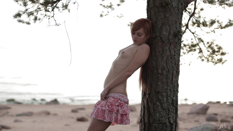 Stunning18: Striptease la apus