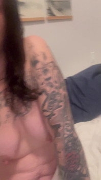 Hete Getatoeëerde Babe