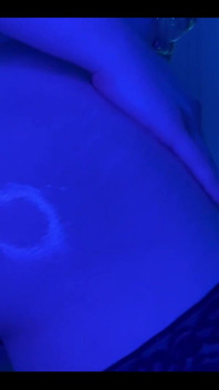 Jucie girl's ass