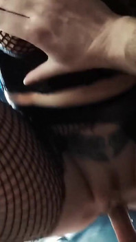 Liz Rainbow neuken in de Dungeon