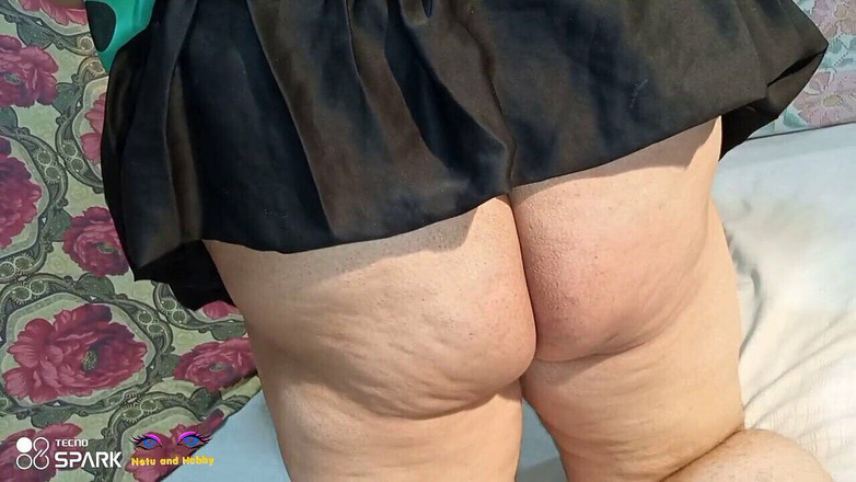 Netu: Indyjska pokojówka Netu uprawia seks ze swoim chłopakiem podczas sprzątania