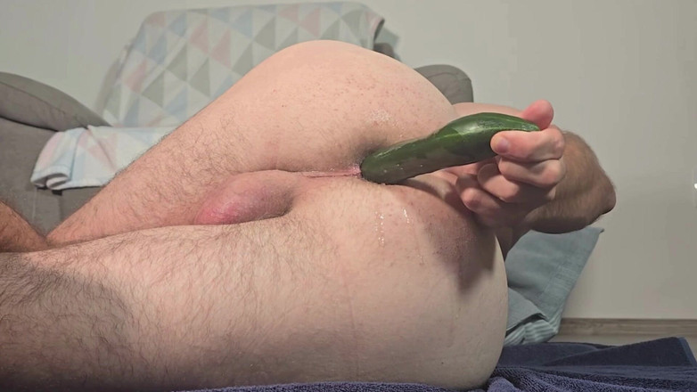 Arnold Channel: 내 후장을 가지고 노는 동안 나를 보고 싶어 1부