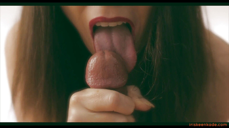 Iris Keenkade: Usikan sudut pandangan pertama