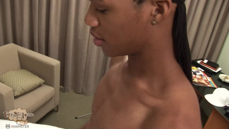 ThugBoy: S-Dob en Pinky Towers