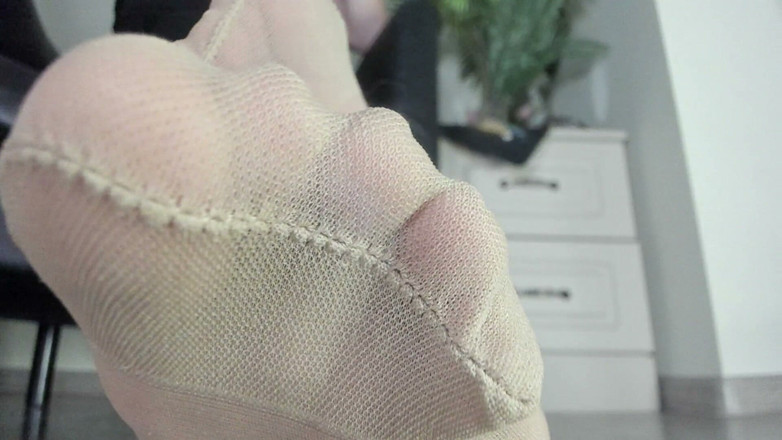 Feet lady: Mniam nago nylon