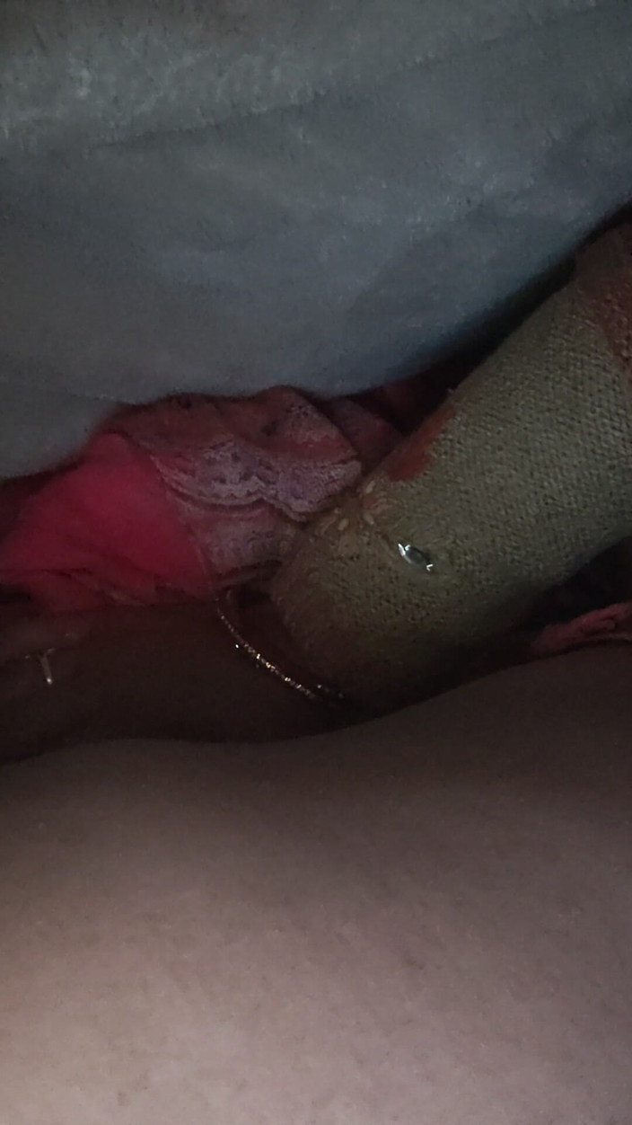 sashaa: Aldatan evli kadın geceleri sevgilisine romantik tutkulu oral seks yapıyor