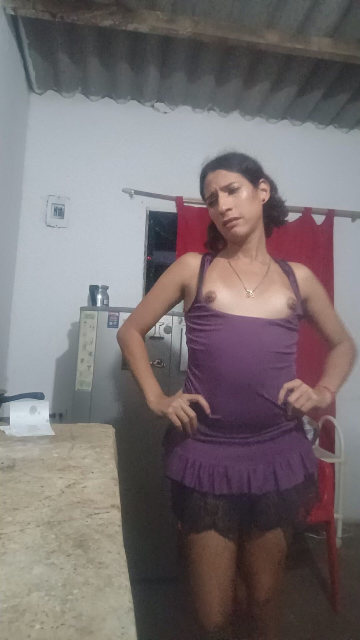 Femboy from Colombia: 我们正在回忆那些丰富的时刻
