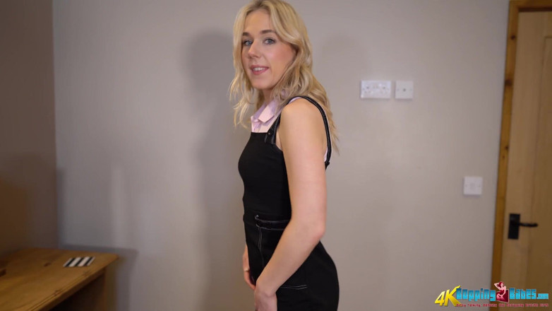 Bopping babes: Amy W - Striptease for You