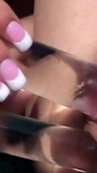 Flick Shagwell & Riley Roberts Lesbo Lick Double Dildos