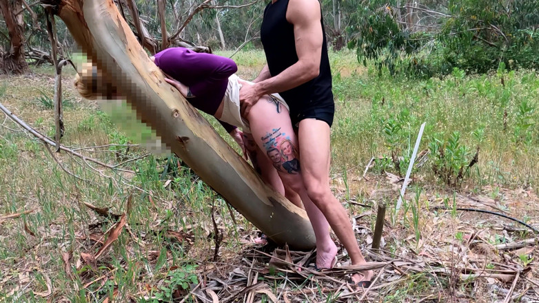 MaskCouple: Mountain hiking and wild outdoor sex!