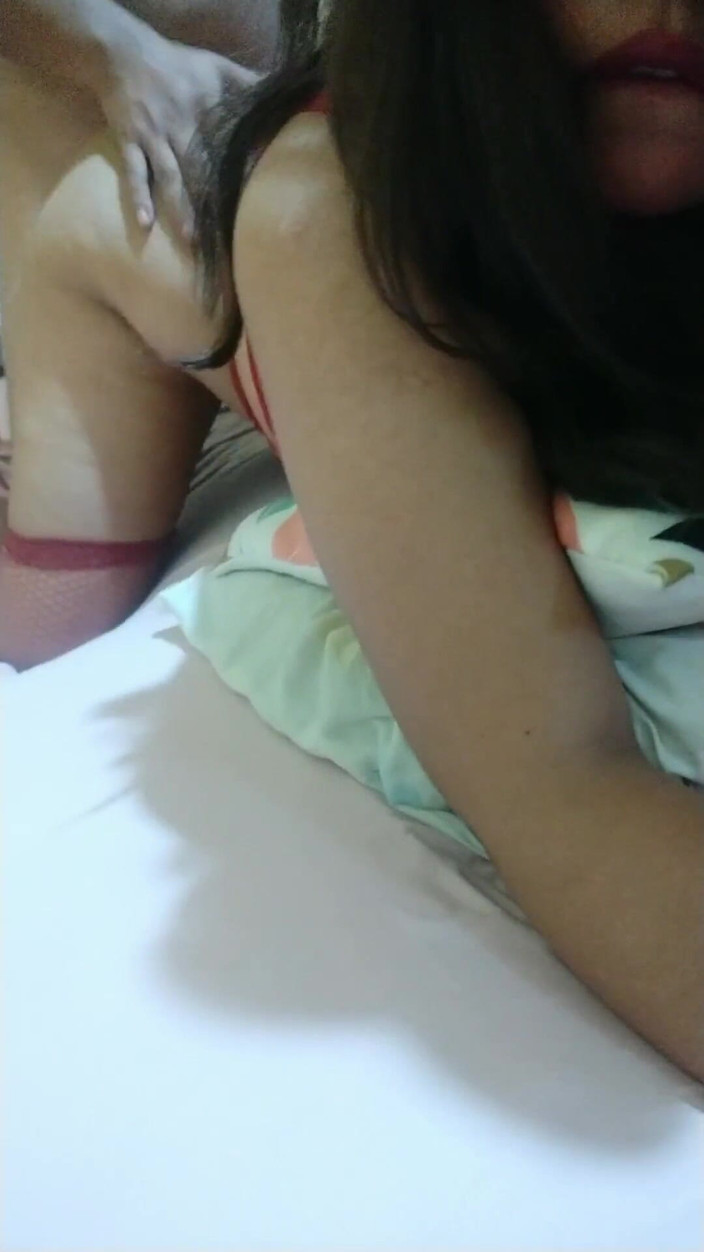 Carla Villalobos: Він вилив мені молоко на обличчя і змусив мене трахатися на четвереньках