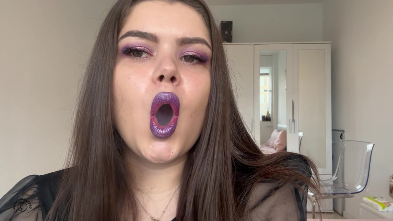 Your fantasy studio: 紫色口红紫色指甲吸烟宝贝