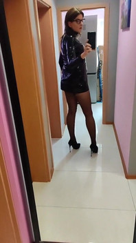 Latex Shiny Jacket and Blowjob My New Toy