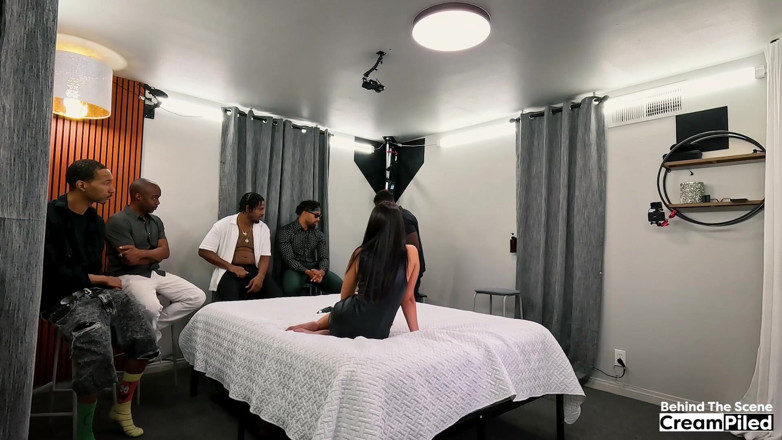 CreamPiled: Bts - Mira Luv