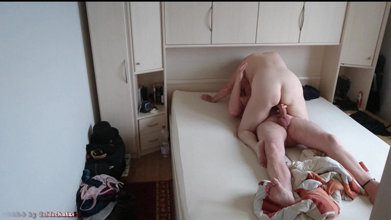 Goldschatz59: Một chuyến đi nóng bỏng với một nylonjunge