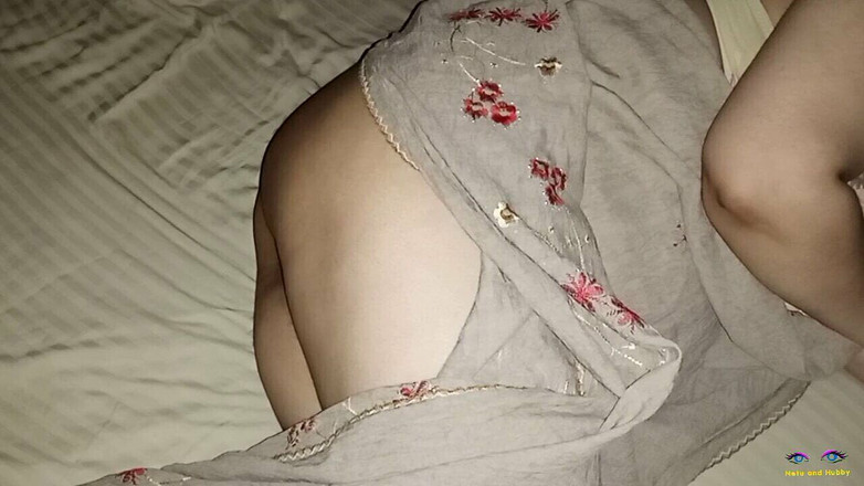 Netu: Pantat dan memek tebal cewek ini dientot habis-habisan