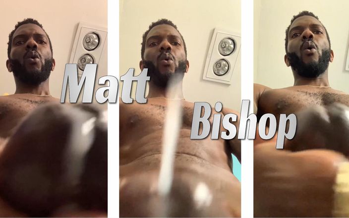 Matt Bishop jerks off to you: Matt Bishop Jerks off and Cums on Your Face Outside...