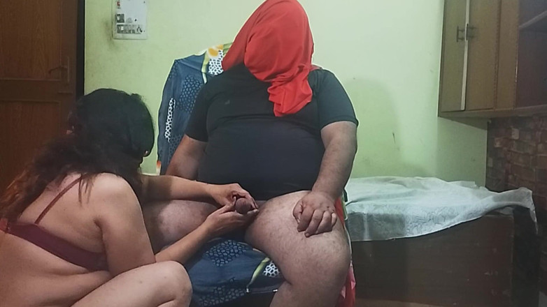 aliabegum: Empregada indiana gostosa