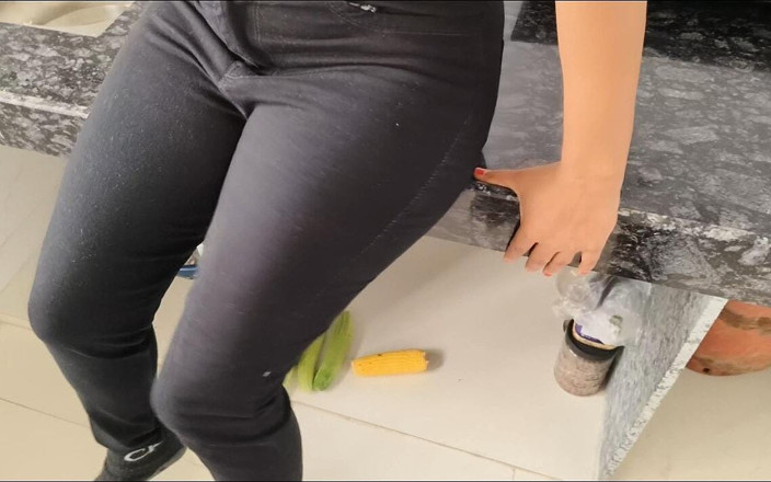 Sagita Sharm: Video viral istri nakal india dientot habis-habisan sama suaminya - audio...