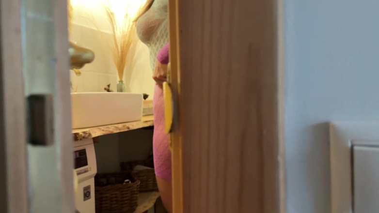 MyDeepLove: I Was Watching on My Stepsister and Realized That Today...