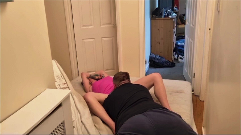 Pookie: Baise dans le couloir