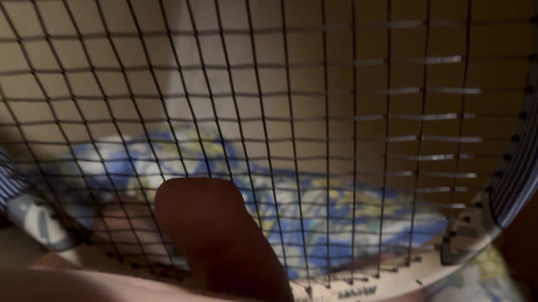 Der naff naff: Playing Tennis