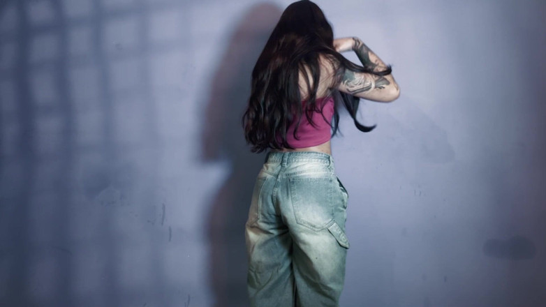 Rollerpublic: Desperat att kissa efter fest