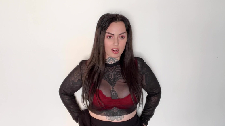 Miss Valentina: Stiefmutters kleiner sperma-trinker