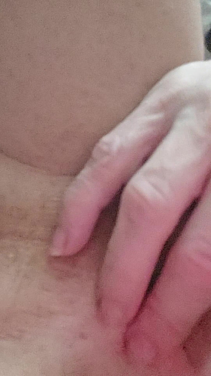 stefanspace96: Mooie kontvoeten melken, neuken me?