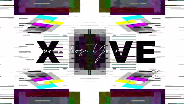 Feet Lovers club: Пишногруді лесбійки у 69: Одночасно ласоять піхву і пестять великі груди