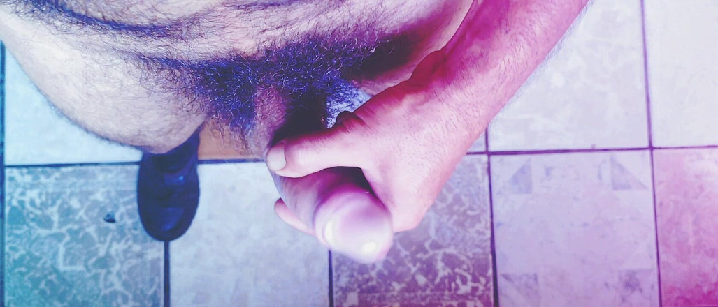 Stink HairyMale: ブーツを履く - POV