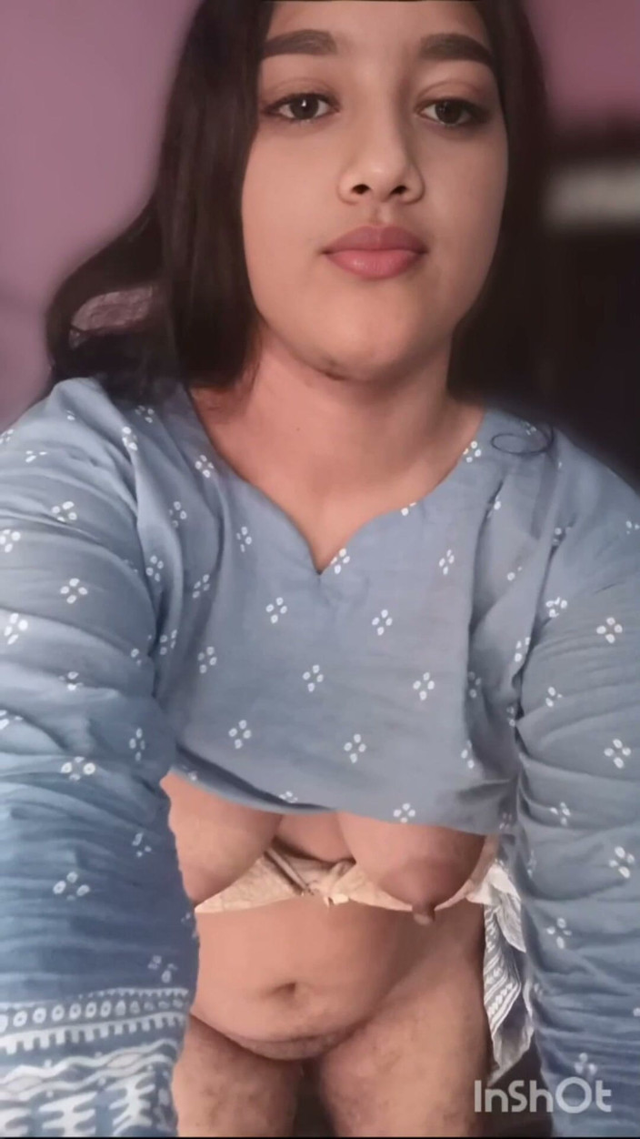 Naughty_Sana: 火辣继妹紧致的浪漫秀