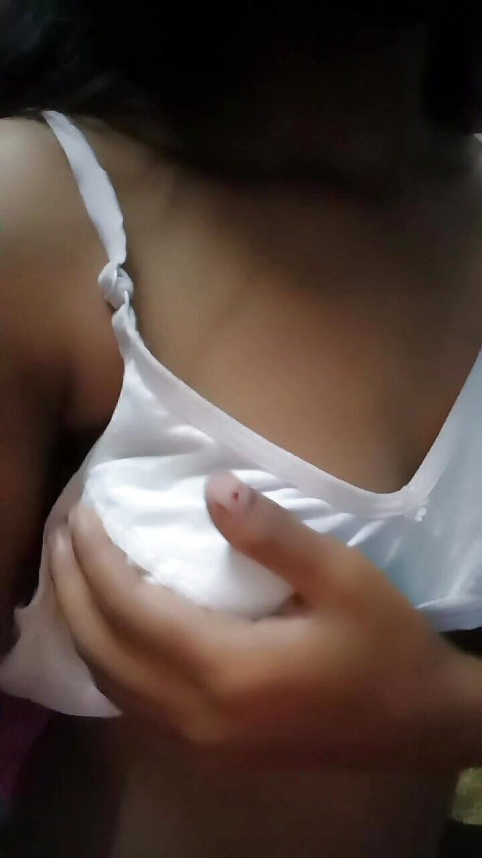 priya324: Nuovo video in Oyo Hotel Hindi