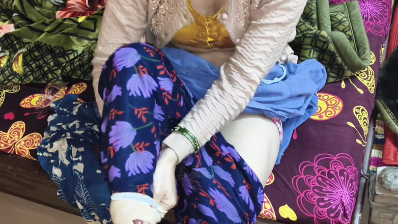 Village studio: Jedna noc se sousedovým přítelem v jeho domě a ošukal...