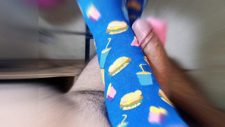 Hella Zaid: Straw with Feet Wearing Very Funny Stockings